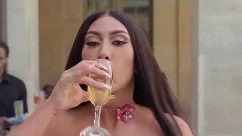 Thumbnail of Kali Uchis - NO HAY LEY (Official Music Video)