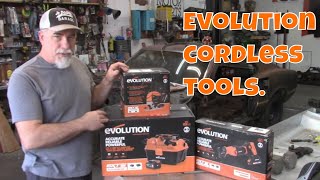 Evolution cordless tools. R150RCP saw and R11VAC. Unboxing and use.