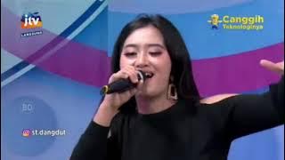 Putus Atau Terus - Yeyen Vivia - Stasiun Dangdut JTV