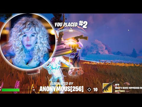 Fortnite Gamer Girl in action! Victory Royale 2nd place!