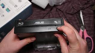 Unboxing Asus BW-16D1HT for 4K UHD Blu-ray