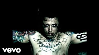 Watch Eighteen Visions Victim video