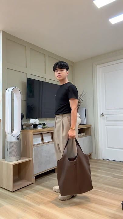 APC Ninon Alternative from PEDRO. 1/3 of APC’s price!! #pedro #pedroshoes #apc #apcninon #apctotebag