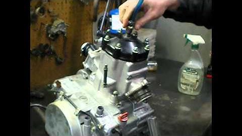 Leak Down Test For 2-Stroke Engines.avi