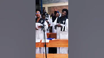 Tuzavyina Messe De Cloture Du Mois Marial à La RMB 
