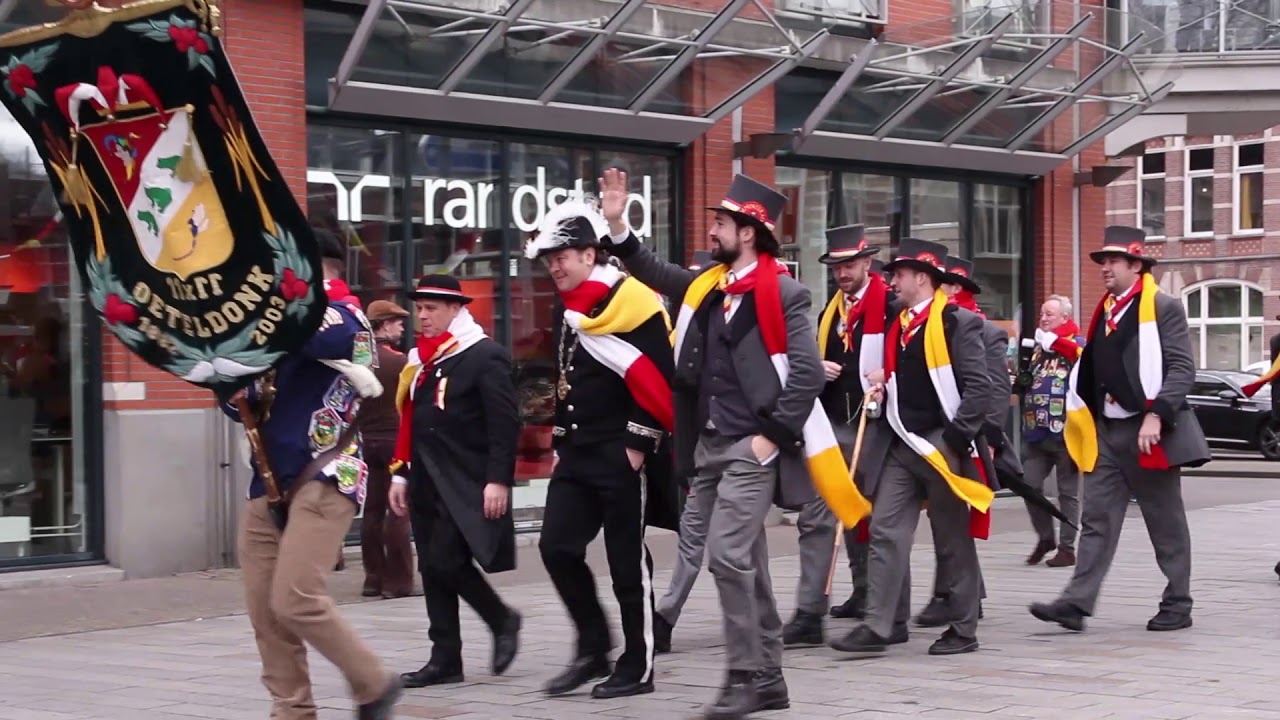 Station 's-Hertogenbosch is helemaal (t)rein voor carnaval