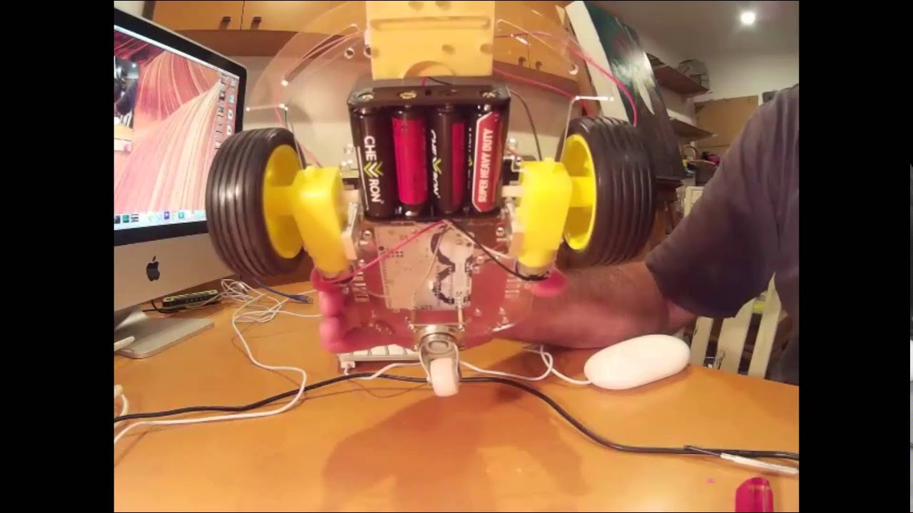 PROGRAMMING THE ROBOT 2 - YouTube