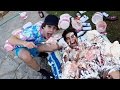 GIANT 30,000 CALORIE ICE CREAM SUNDAE!!