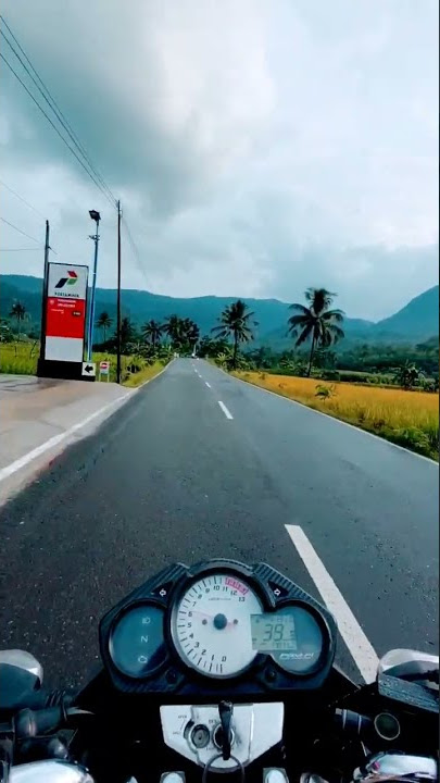Pemandangan jalan yang indah 🚵 #shorts #short #touring #motor #gunung