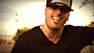 Nicky Jam - Sigo Aquí (VIDEO OFICIAL) @NickyJamPr