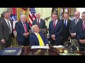 DIRECTO |  El presidente Trump, hace un anuncio sobre el carbón | EL PAÍS