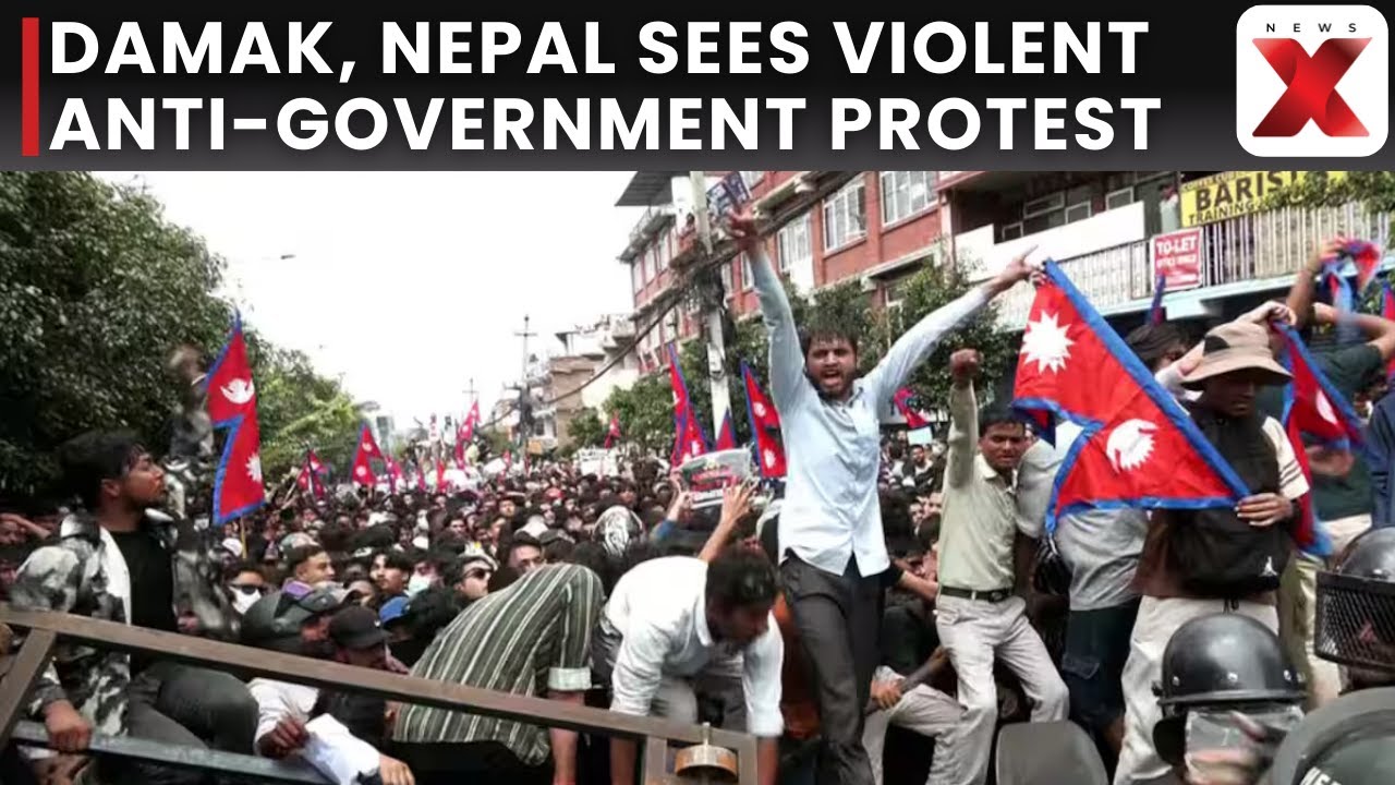 Протесты в Непале: чучело Оли сожгли в Дамаке на фоне общественного возмущения | В Дамаке вспыхну...