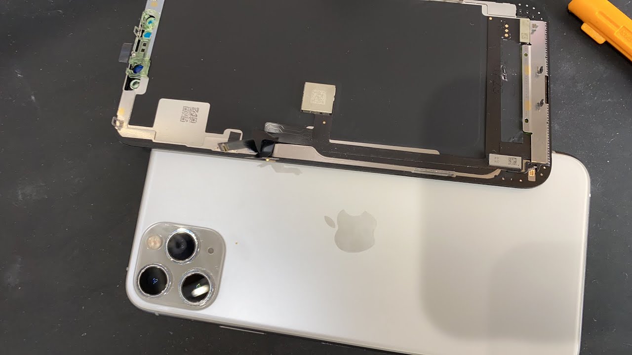 iPhone11ProMAX ひび割れあり hq720.jpg?sqp=-