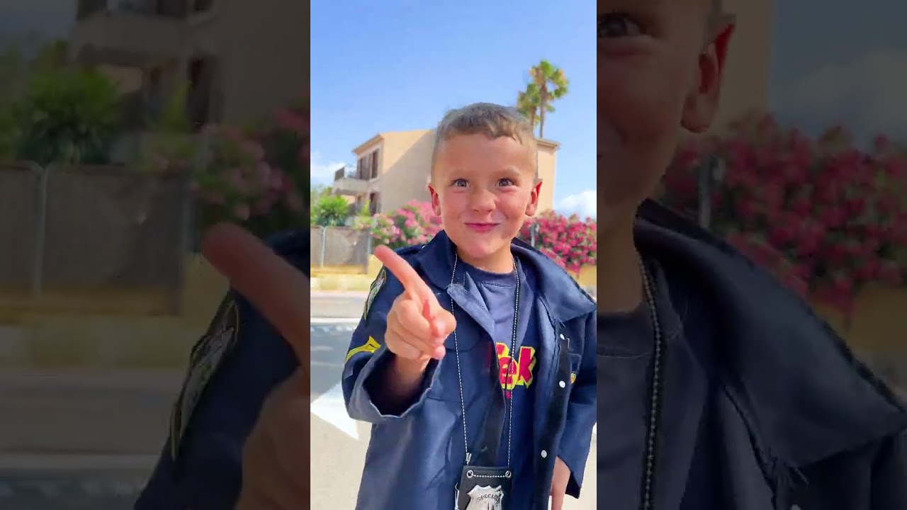 Learn with Marek to Never lean out of the moving car 🚓 Daily lesson for kids