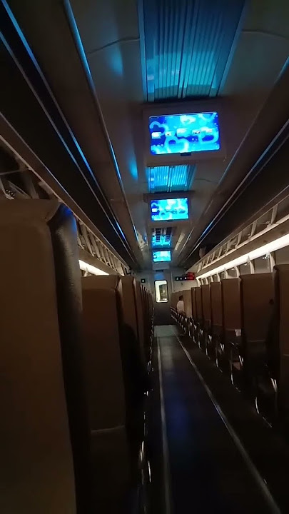 STORY WA ❗❗ KABIN KA KERTAJAYA SEPI PENUMPANG MALAM HARI #keretaapiindonesia #shorts