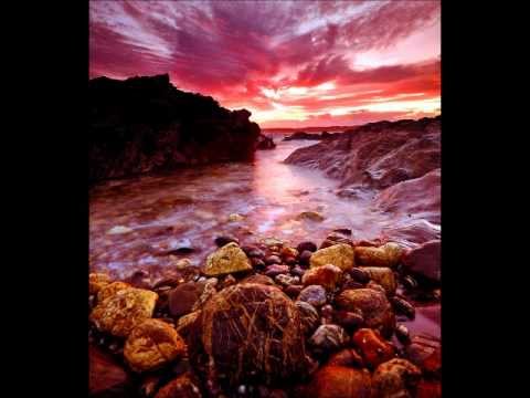 Beautiful recitation surah (An Nur ayat 35) Recited by ...