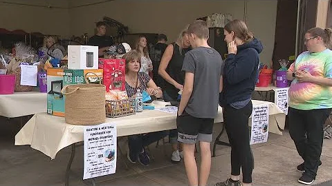 Community rallies around retired firefighter battling cancer