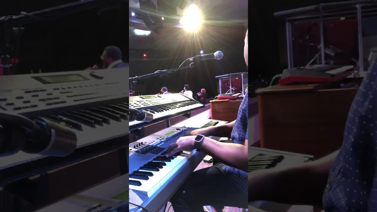 Rodrick Dowling On Keys 🎹🔥🎶