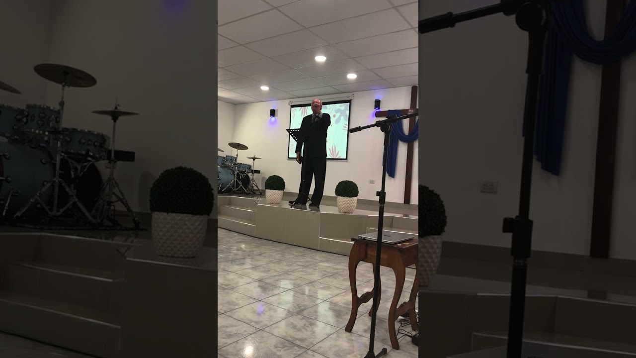 Cristianos guiados por Dios . Rev Hansen