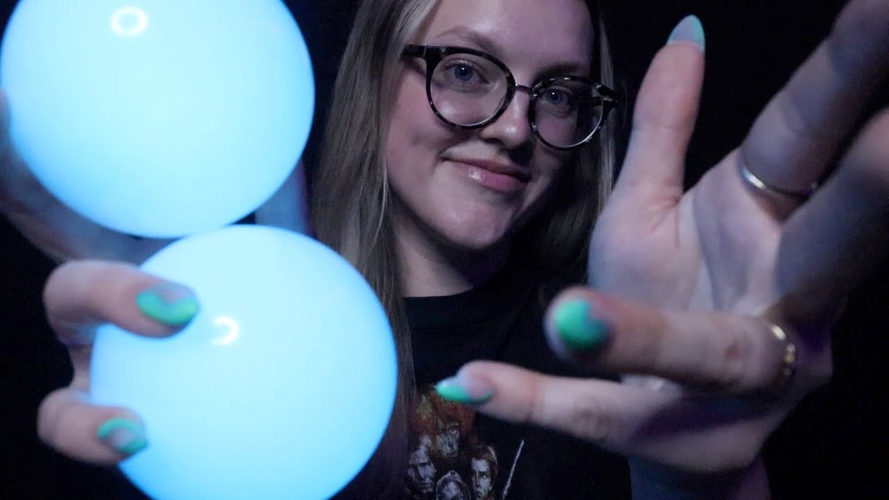 ASMR Putting You in a Sleepy Trance - hypnotizing visual triggers, tongue clicking, asmr for sleep