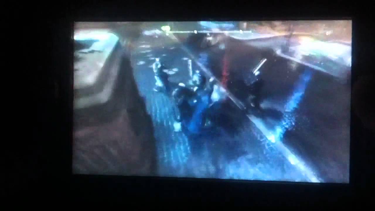 Batman Arkham city gameplay on PSP remote play - YouTube