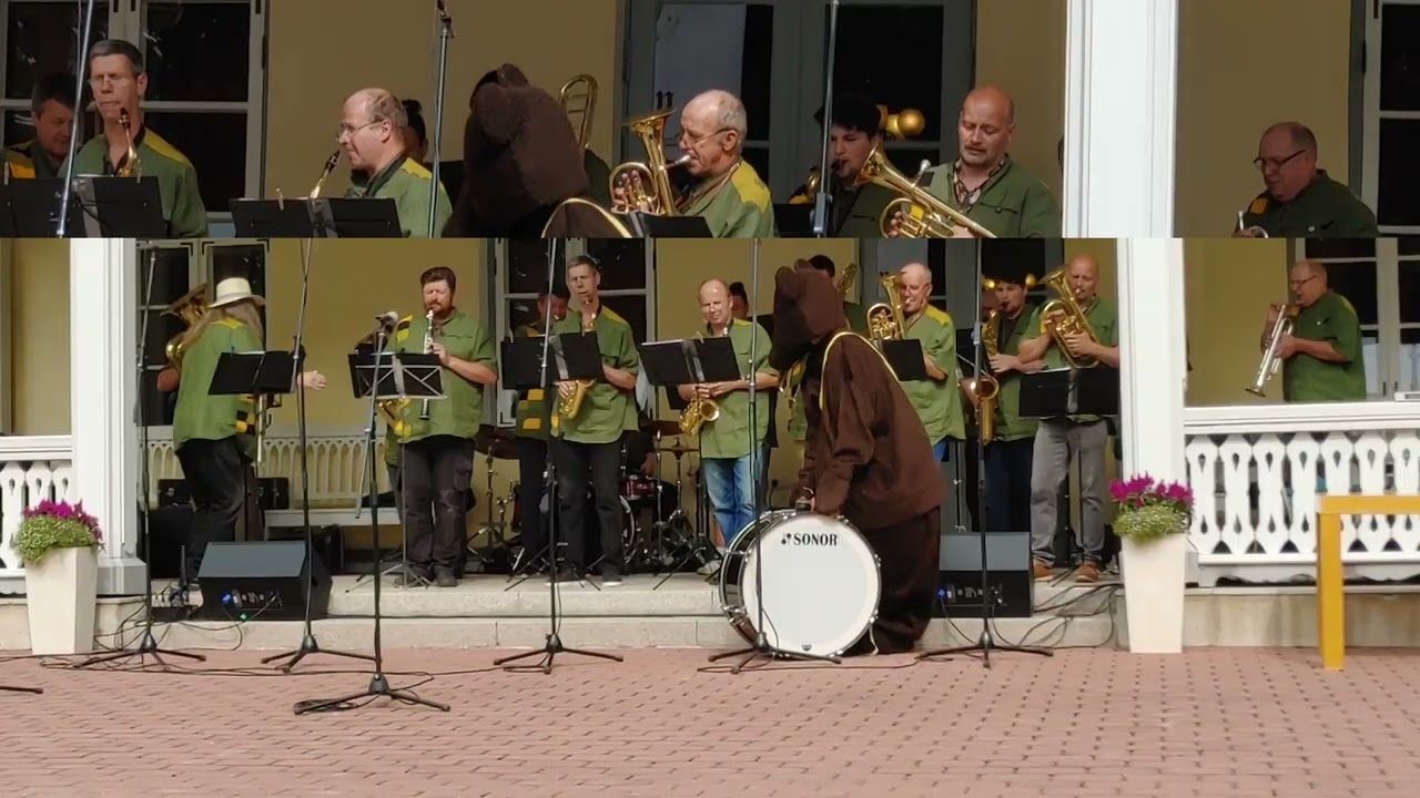 Mäetaguse puhkpilliorkester Mäetaguse mõisapäeval 2022