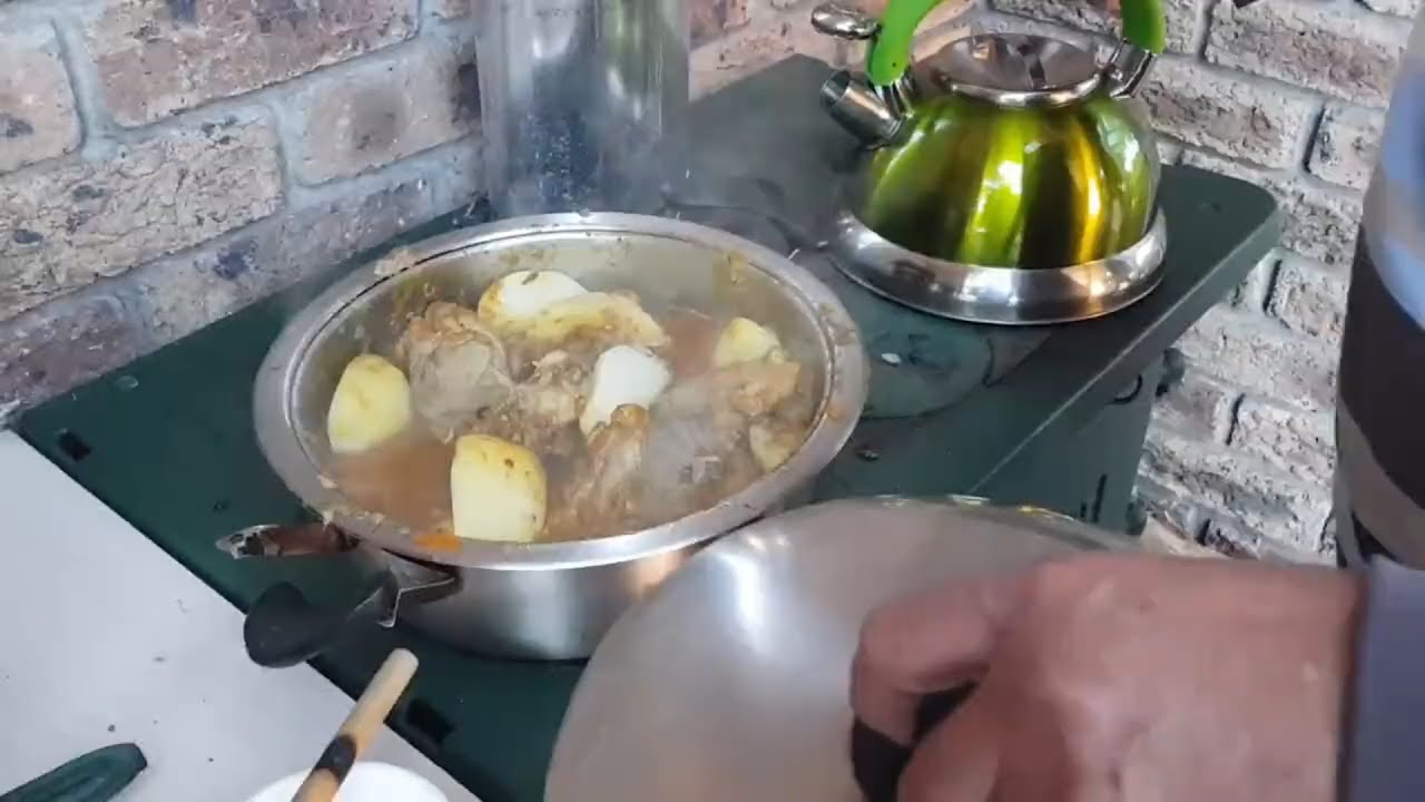 Lamb Curry On My Welcome Dover Woodfire Stove