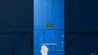A secret corner of Paris, splashed out in color and greenery #thingstodoinparis #paristourism #paris