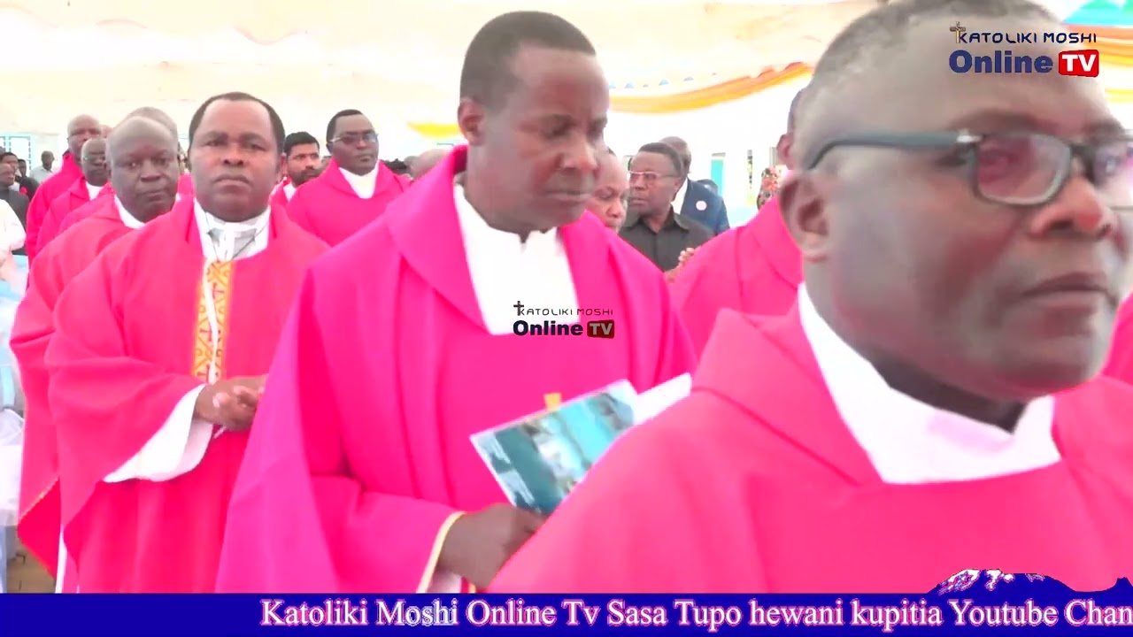 ANDAMO KUELEKEA ADHIMISHO LA MISA TAKATIFU YA UZINDUZI WA JUBILEE YA MIAKA 50 YA SHIRIKA - SABUKO