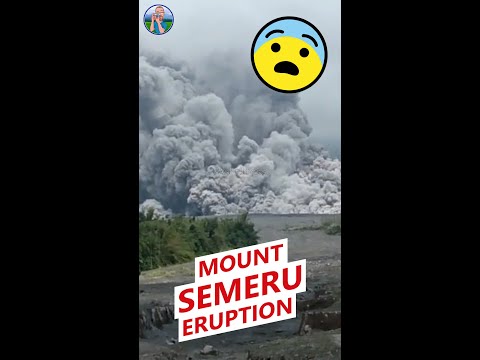 Mount Semeru volcano erupts violently, again! 🇮🇩