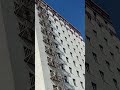 El hotel que nadie recomienda… porque los huéspedes no siempre salen 🏨 #paranormal #terrorymisterio