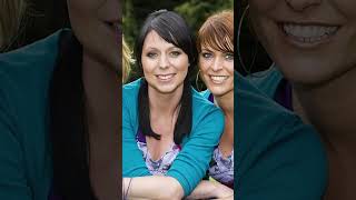 Johan Derksen vraagt Merel Ek naar K3-concert; ‘Ook bij Gert Verhulst op schoot gezeten?’