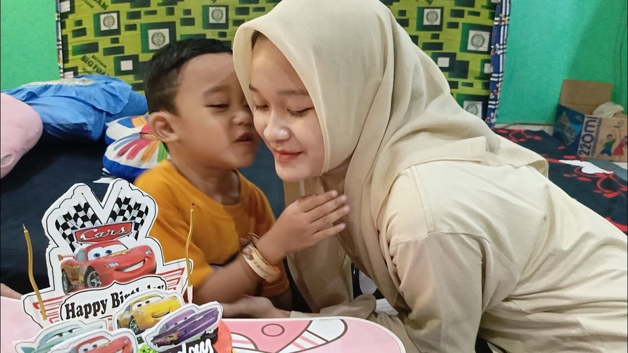 RATIB AL HADDAD DI MASJID AL MUTTAQIENbaju baju