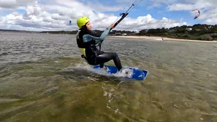 Learn how to Kitesurf in Portugal with Dennis Pete...