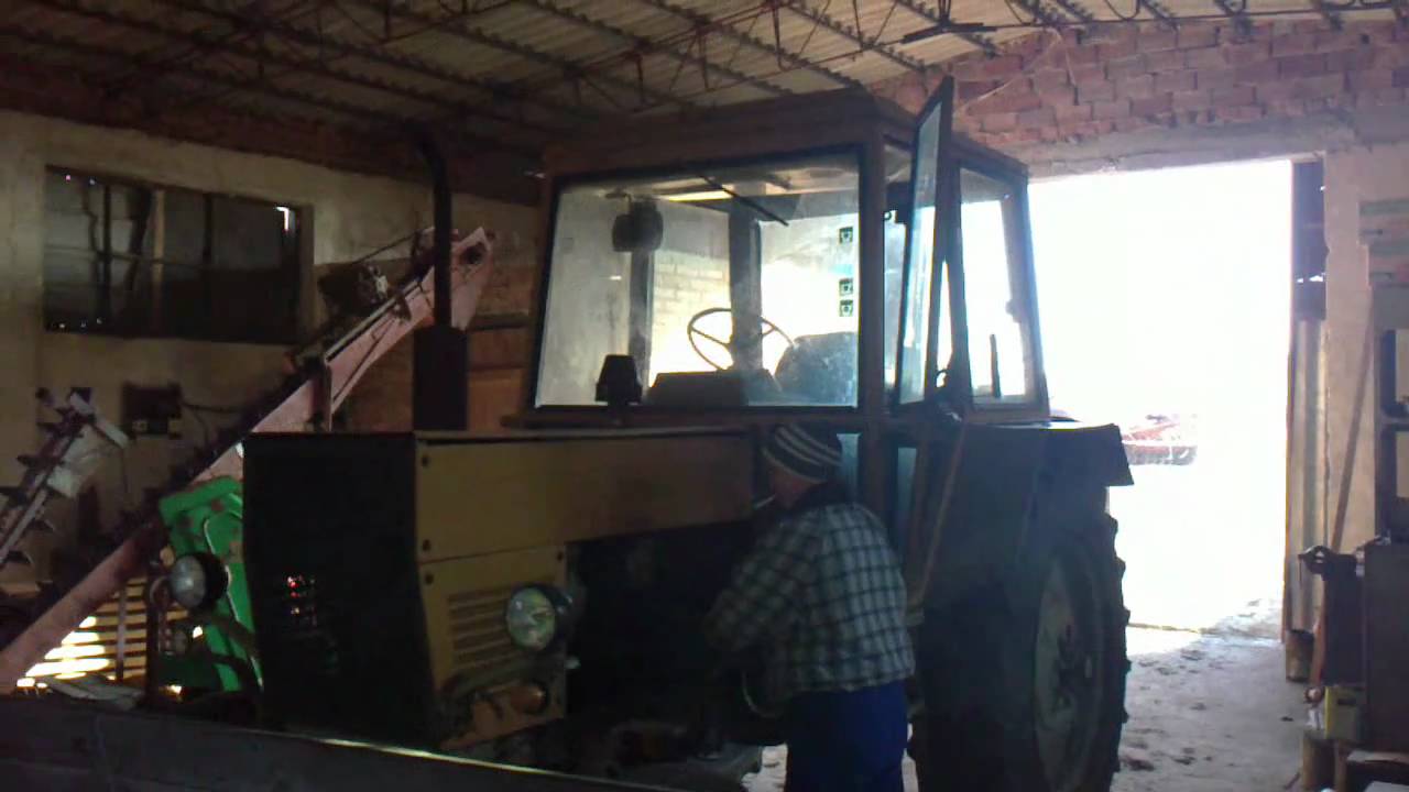 Tractor Bolgar TK-80 - Engine starting