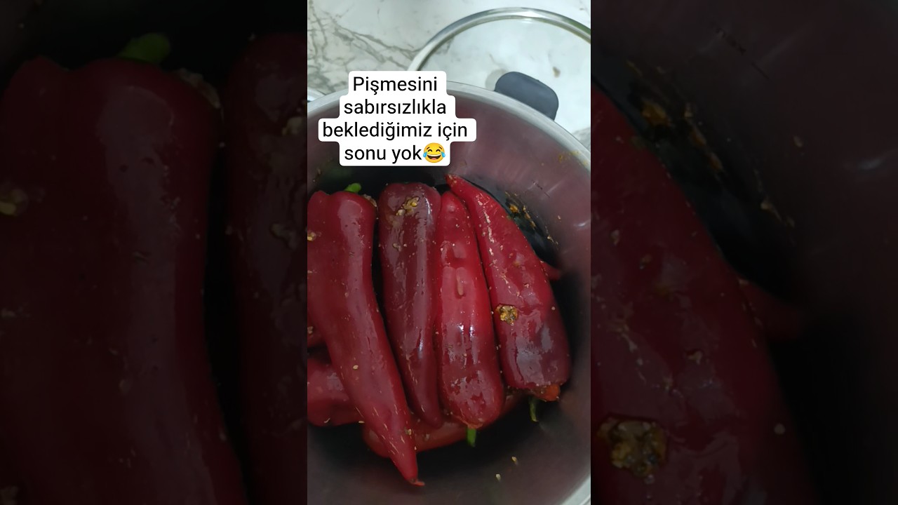 Tavuklu kırmızı biber dolması👌#tarif #keşfet #yemektarifleri #food #pratiktatlitarifleri