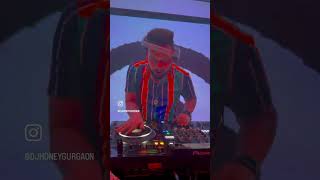 “Signature sound, signature style. #djdancemusic #party #dj #remix #clubbing #dance @gurgaonsec2966