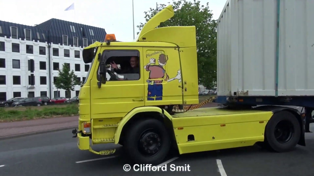 GROTE KERMIS DEMONSTRATIE DEN HAAG  DEEL 1