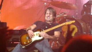 Keith Urban "Somebody Like You" ending Moline 2007