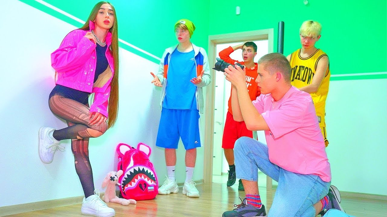 😳 Smile se proti změnám rebelské Diany! 💗 Nová škola pro bohaté studenty | Diana a přátelé