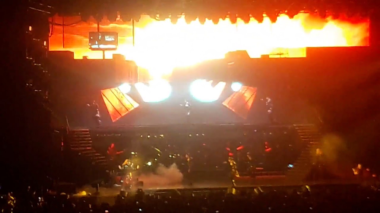 Janet Jackson at Chase Center (20190921 215358)