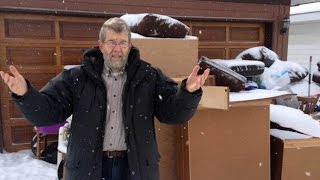 Look at all this stuff! Ottawa man wakes to find contents of someone's home on his driveway