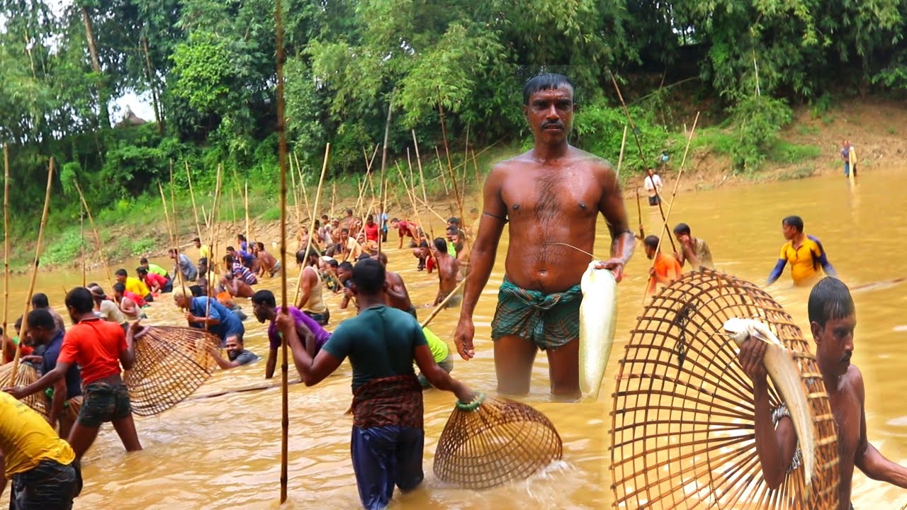 Fishing Video || Traditional Fish Catching || Village People Amazing ...