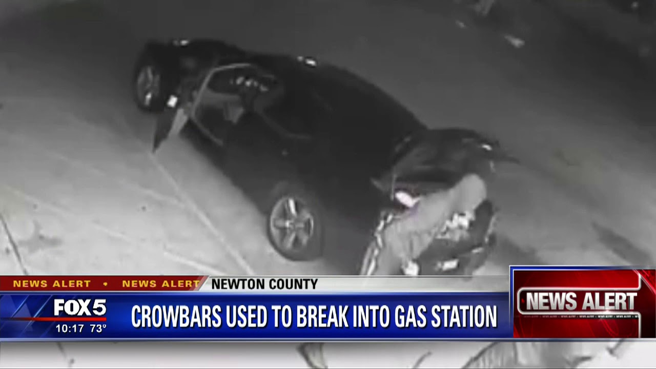 Gas station burglary - YouTube