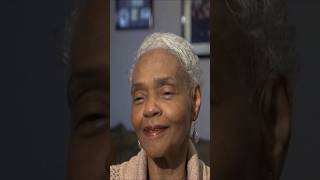 Does Mom Winans like BeBe & CeCe Winans Songs? (Throwback Video)