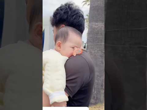 con nhịn lâu lắm rồi đó #baby #shorts #funny