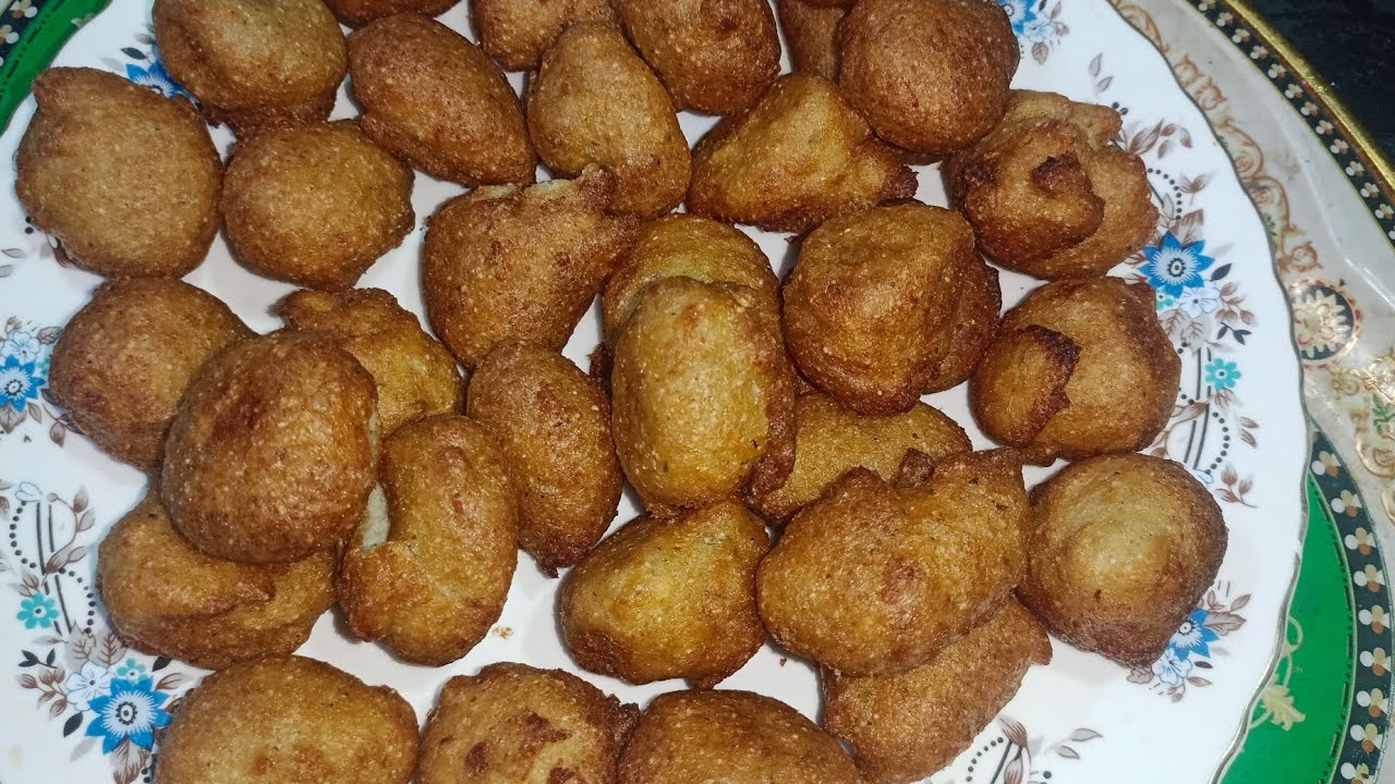 Syeda Cook Iftar special recipe| hyderabadi cook with syeda|mash daal bonda| easy ...