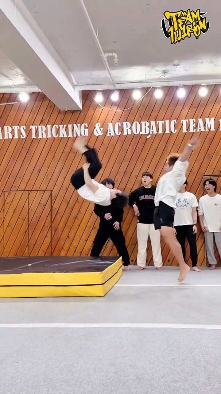 던져서 텀블링⁉️? Partner Challenge