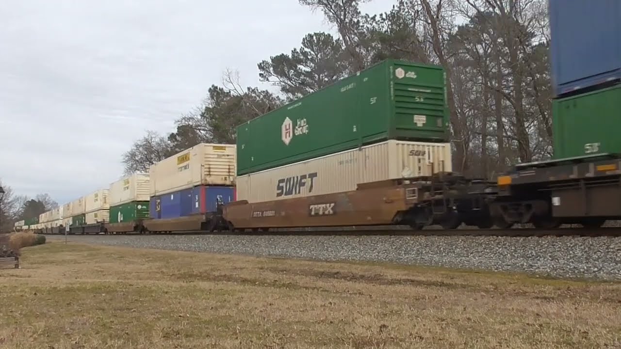 CRAZY Lashup for the Books! BNSF x3, NS x4 (With Interstate Heritage Unit Last)