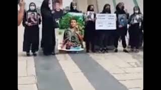 تظاهرات جمعی از مادران قیام آبان ۹۸ در تهران